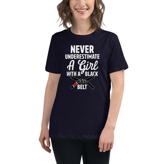 Never Underestimate Women’s Relaxed T Shirt